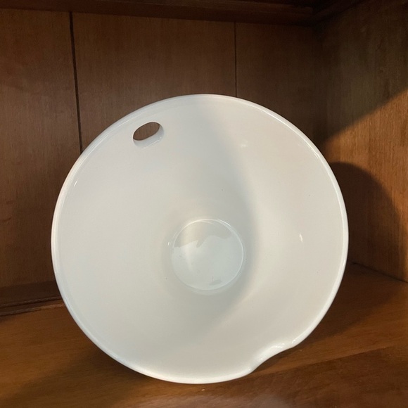 Crofton White Textured Rice Bowl - Picture 4 of 5